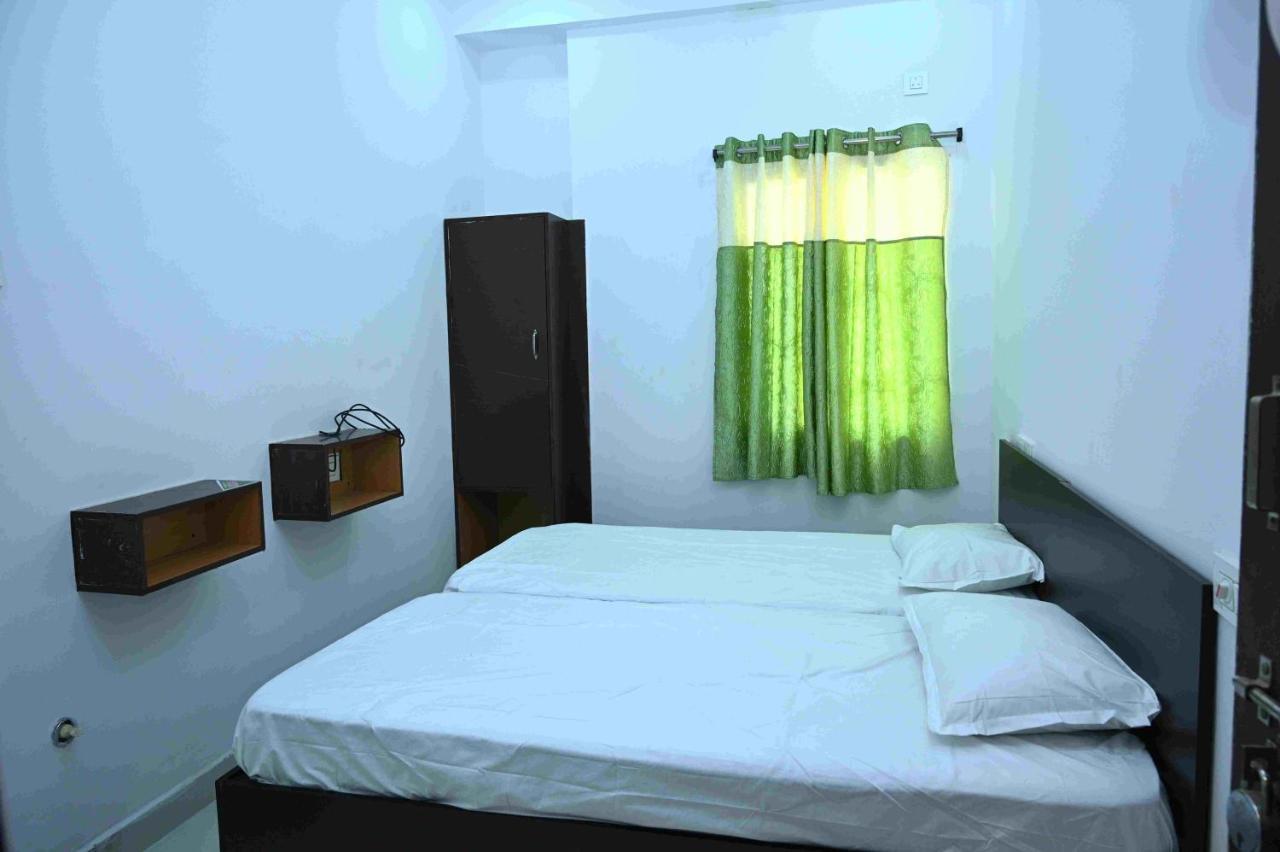 Durga Pride Residency Hotel Kurnool Bagian luar foto